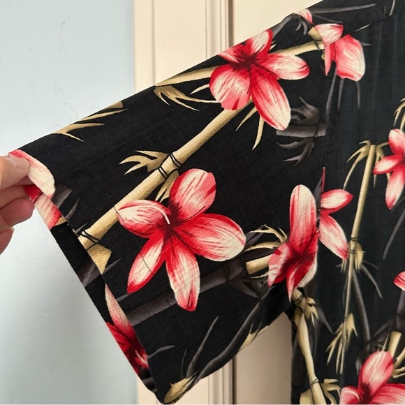 Banana Cabana Shirt Floral Hawaiian Silk Black & Red - Picture 5 of 7